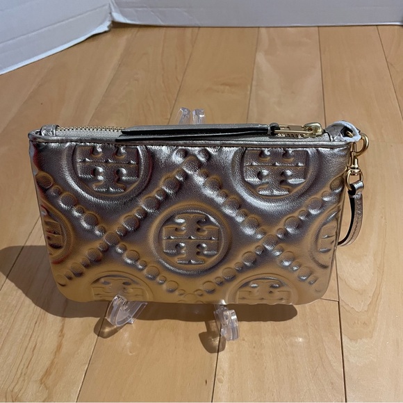 NWT Tory Burch T monogram puffy metallic pouch - Picture 3 of 7